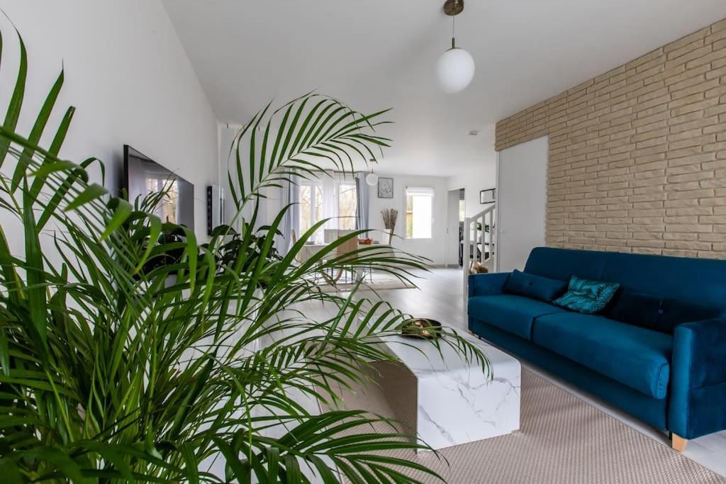 Apartamento Forest Chic : Maison San Marina Parmain Exterior foto